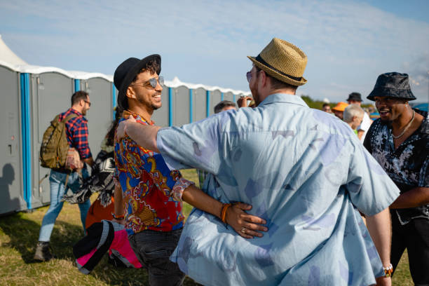 Best Portable toilet rental cost  in Middletown, OH