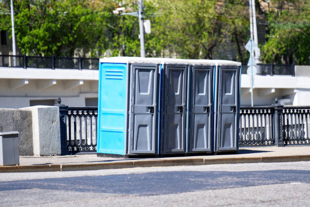 Best Porta potty rental near me  in Middletown, OH